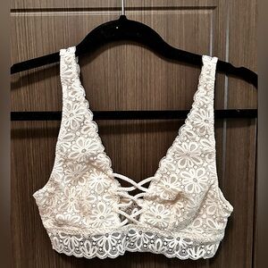 Victoria secret size small lace bralette